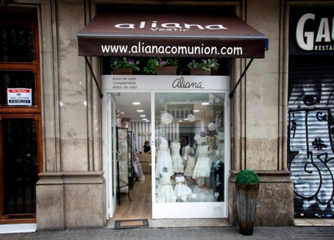 guia33-barcelona-tienda-de-ropa-aliana-vestidos-y-trajes-de-comunion-barcelona-17435.jpg