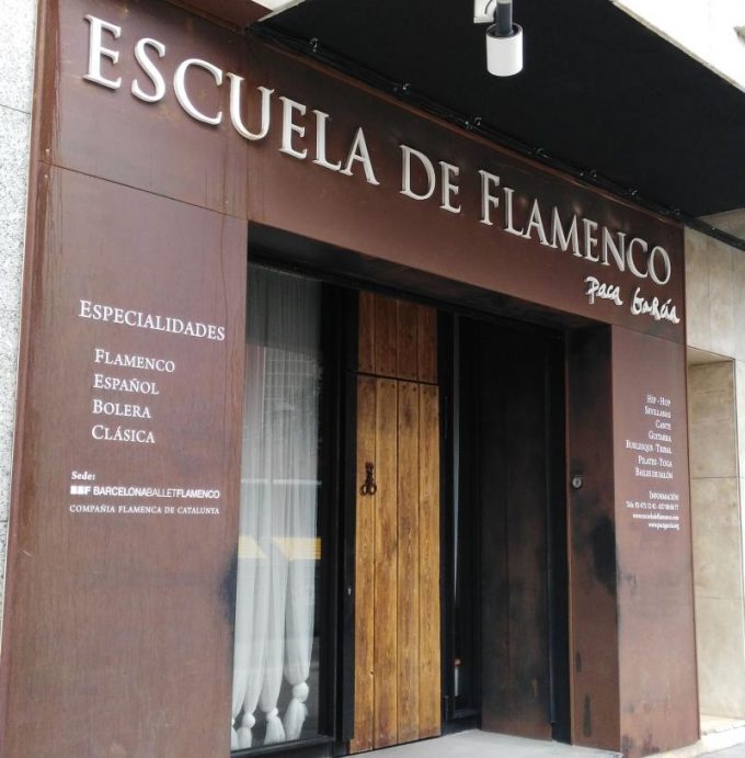 guia33-cornella-academias-escuela-de-flamenco-paca-garcia-cornella-13735.jpg