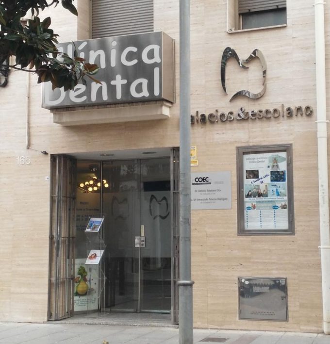 guia33-cornella-clinica-dental-clinica-dental-palacios-escolano-cornella-13679.jpg