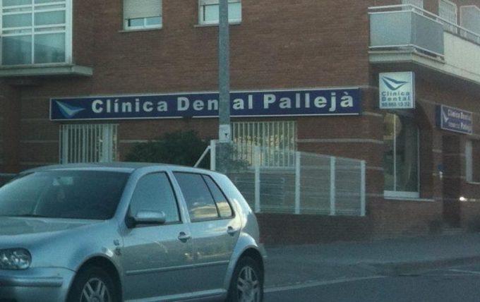 guia33-palleja-clinica-dental-centro-odontologico-palleja-5026.jpg
