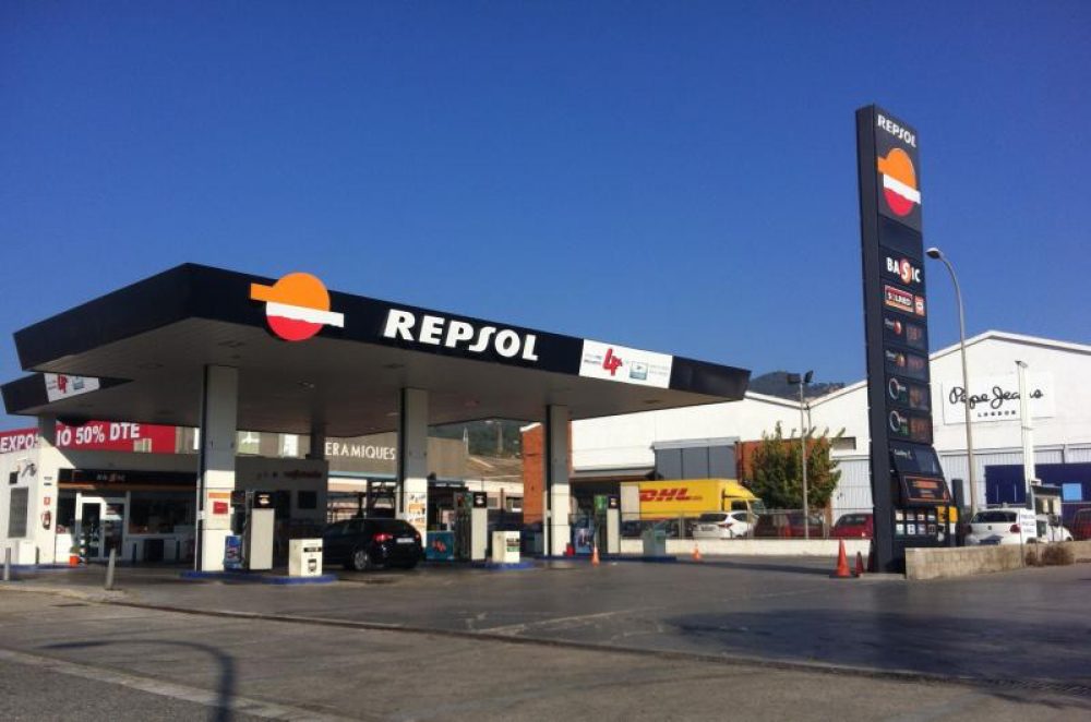 Gasolinera Repsol Guia33