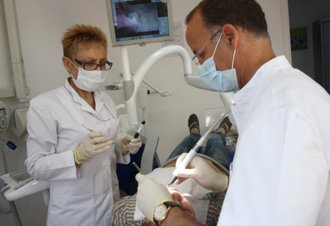 guia33-sant-vicenc-dels-horts-clinica-dental-clinica-dental-dr-miguel-machuca-20152.jpg